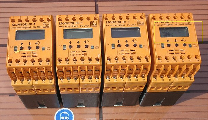 hq1 4x Impulszähler Frequenz Geschwindigkeit 230V AC 24V DC IFM Monitor FR-1 DD2001