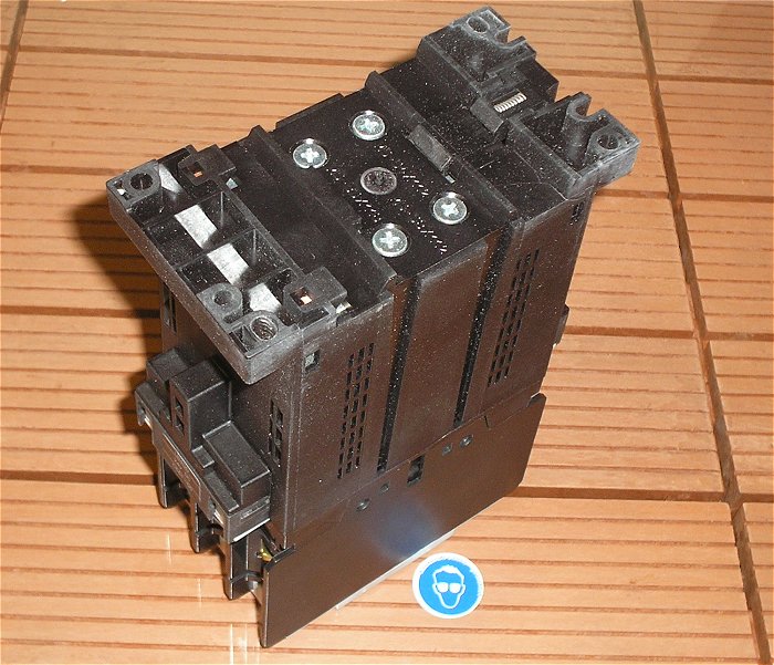 hq3 Leistungsschütz 24V DC 3S 30kW GE General Electric CL07D300M 111616 EAN 8425095116160